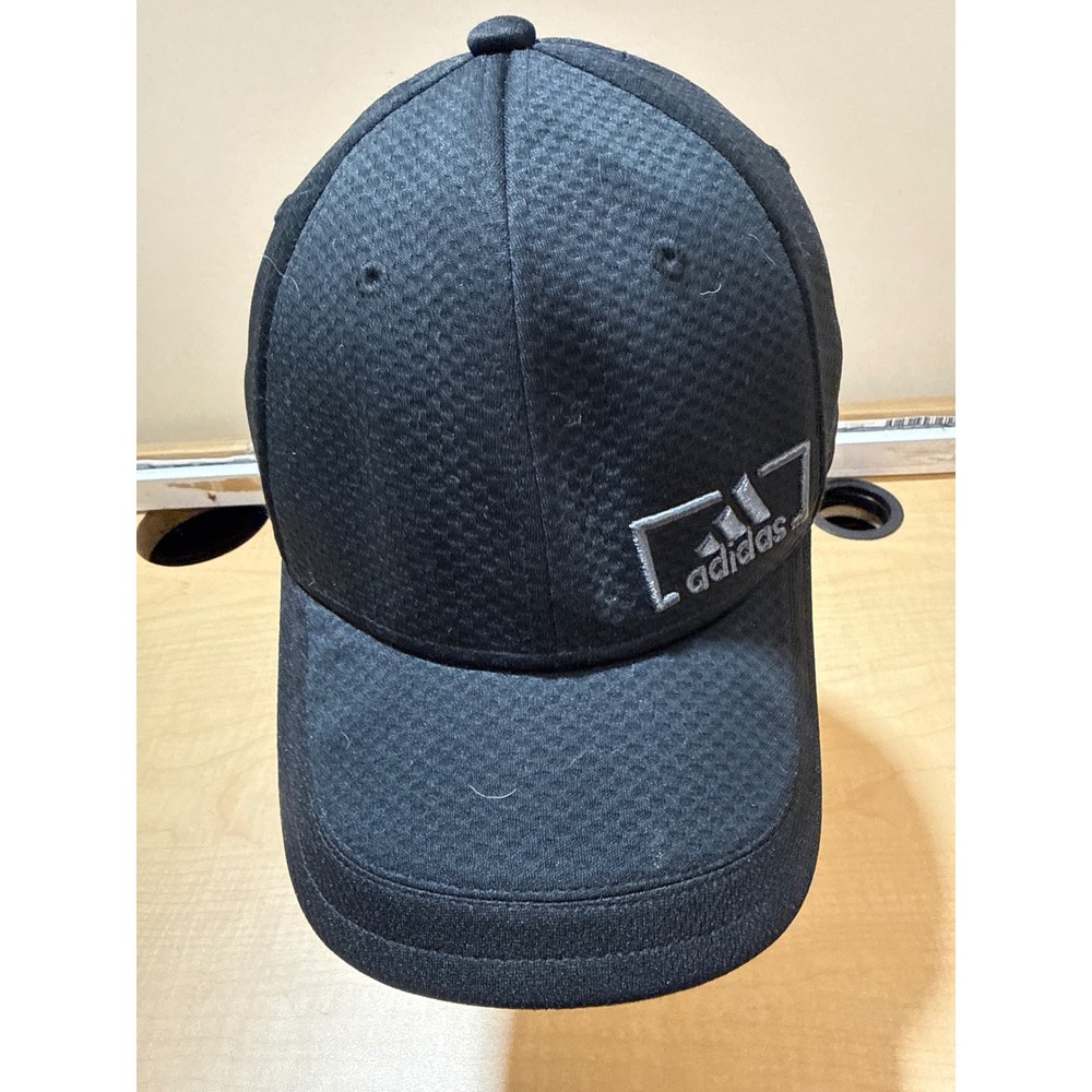 Adidas Mens Structured Flexfit Baseball Cap Black Mesh Textured Hat Grey Logo